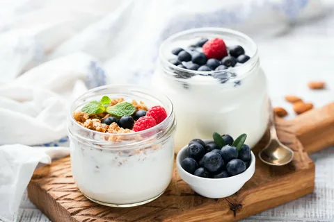 Low-fat yogurt Awal